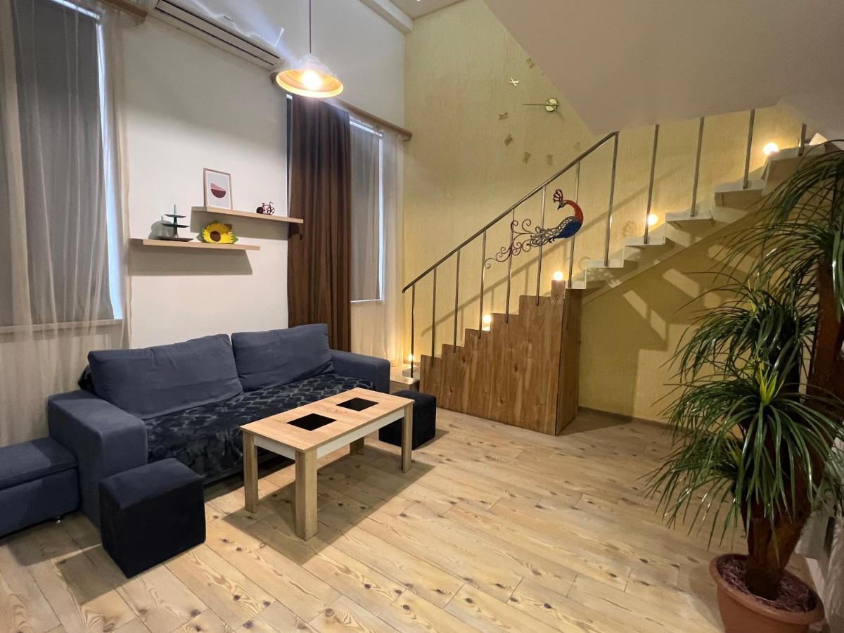 Dublex Apartment In Yerevan Komitas D1 Kültér fotó